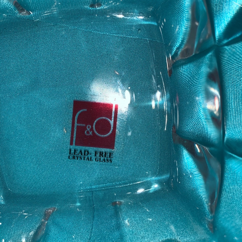 Crystal Glass Bowl.. Lead Free by F&D - Picture 3 of 3